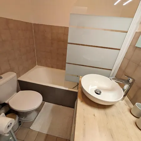 Apartment Le Petit Mimosa, Rdc, 3 Piscines, Proche Plages, 15mn Cannes *